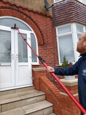 window cleaner window cleaning portsmouth